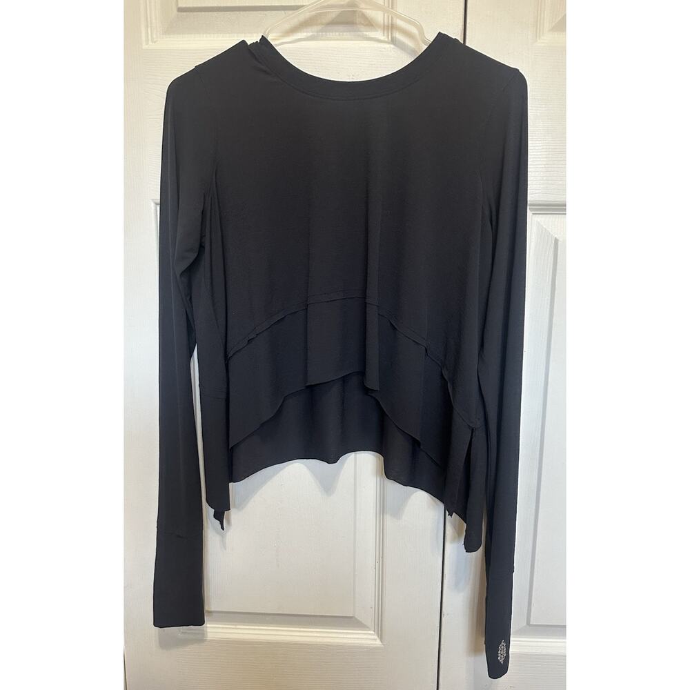 Free People Movement Tempo UVProtection Long Sleeve Tee in Black Size S